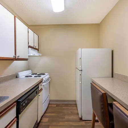 Extended Stay America Select Suites - Newport News - I-64 - Jefferson Avenue Exterior foto