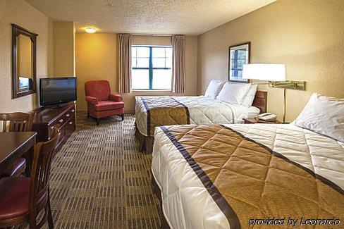 Extended America Select - - I-64 - Jefferson Avenue 2*