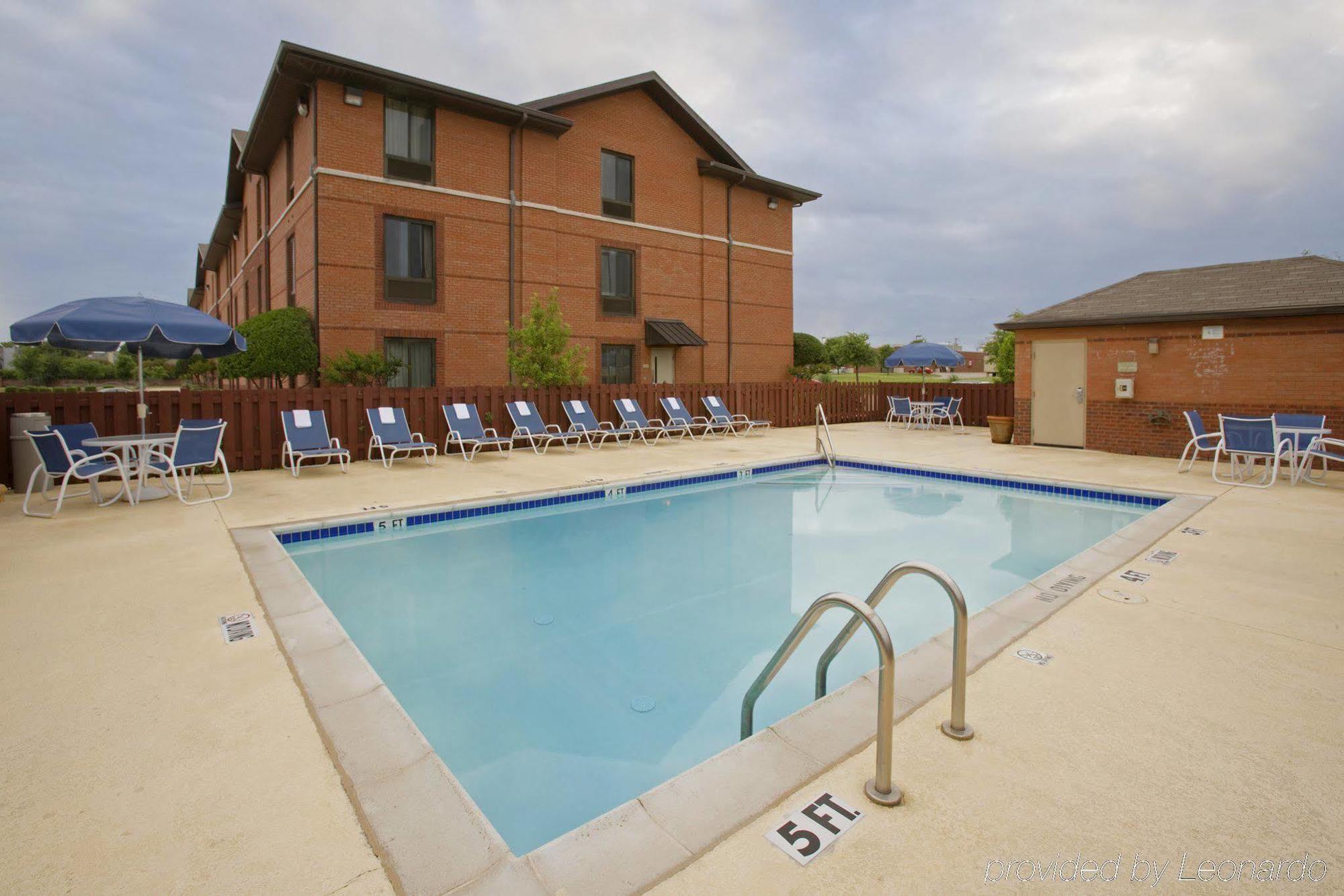 Hotel Extended America Select - - I-64 - Jefferson Avenue Newport News